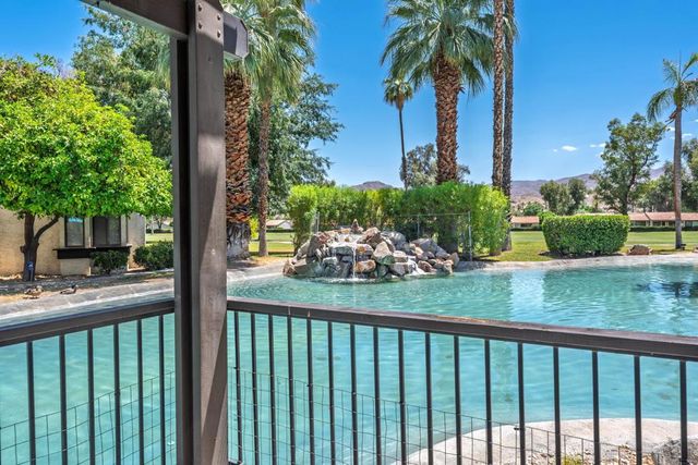 35 Pueblo Vista Drive, Palm Springs, CA 92264