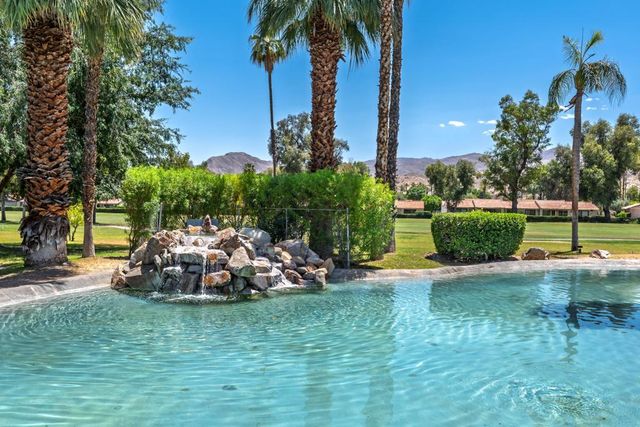35 Pueblo Vista Drive, Palm Springs, CA 92264