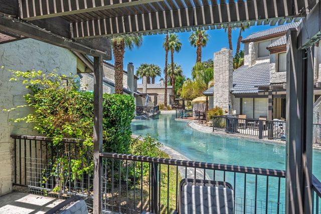 35 Pueblo Vista Drive, Palm Springs, CA 92264