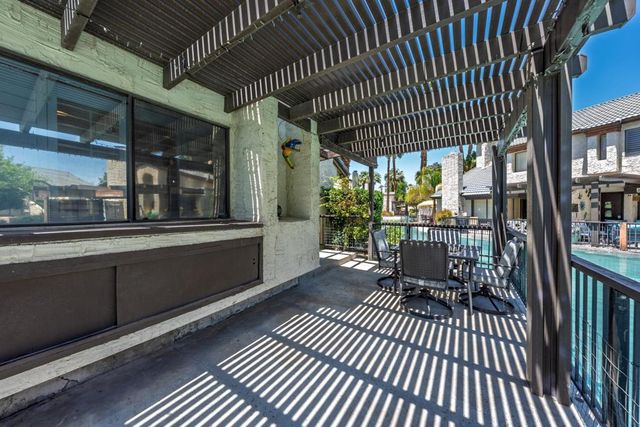 35 Pueblo Vista Drive, Palm Springs, CA 92264