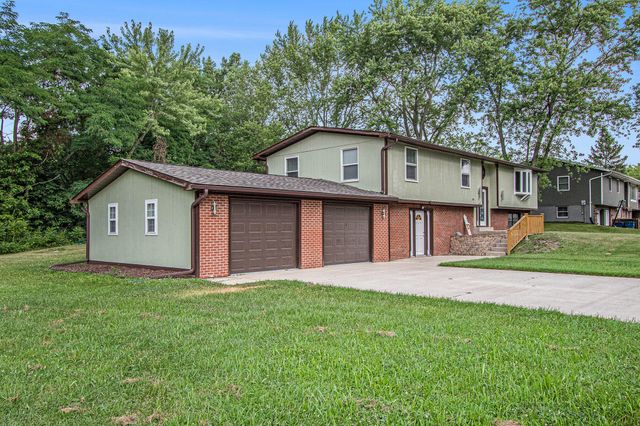 5445 N Pawnee Trail, La Porte, IN 46350