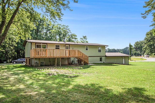 5445 N Pawnee Trail, La Porte, IN 46350