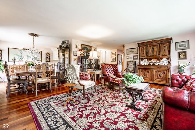 25 E 40th Street 3A, Indianapolis, IN 46205