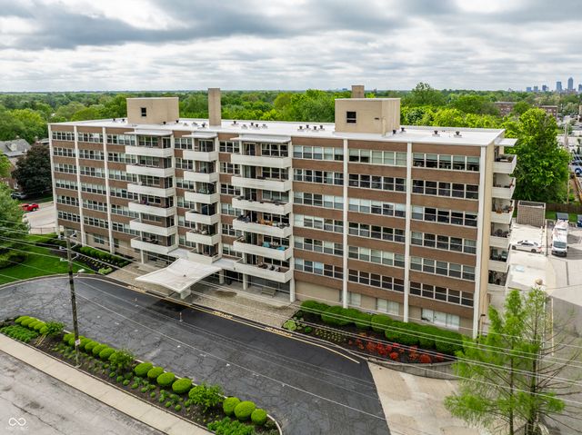 25 E 40th Street 3A, Indianapolis, IN 46205