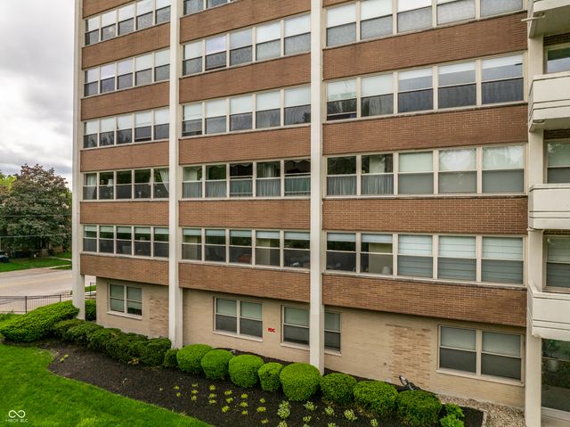 25 E 40th Street 3A, Indianapolis, IN 46205