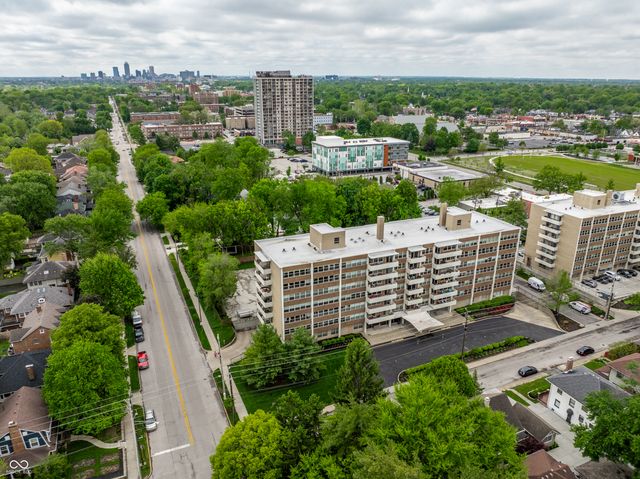 25 E 40th Street 3A, Indianapolis, IN 46205