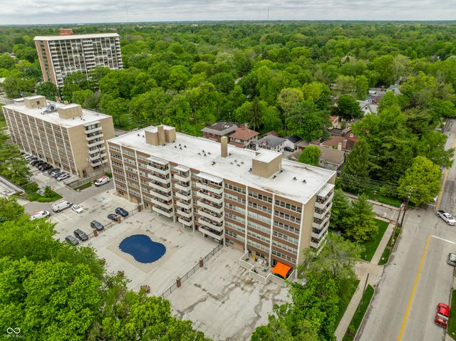 25 E 40th Street 3A, Indianapolis, IN 46205
