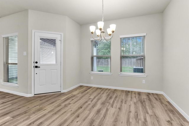 165 Camelot Place Court, Conroe, TX 77304