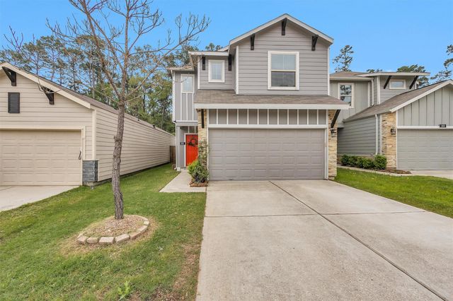 165 Camelot Place Court, Conroe, TX 77304
