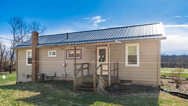 7965 Shannon Valley Road, Frazeysburg, OH 43822