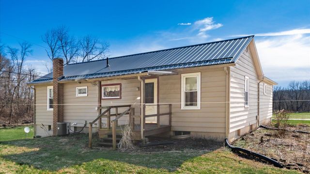 7965 Shannon Valley Road, Frazeysburg, OH 43822