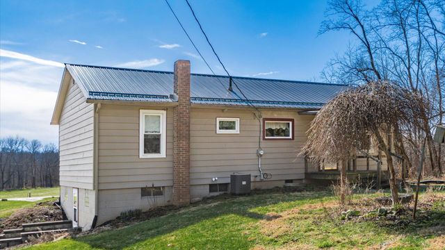 7965 Shannon Valley Road, Frazeysburg, OH 43822