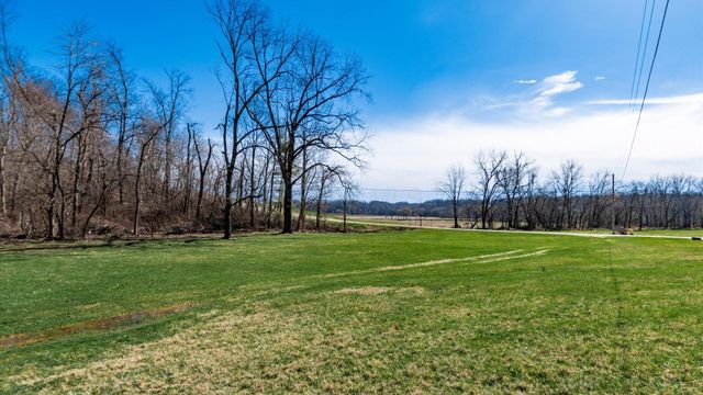 7965 Shannon Valley Road, Frazeysburg, OH 43822