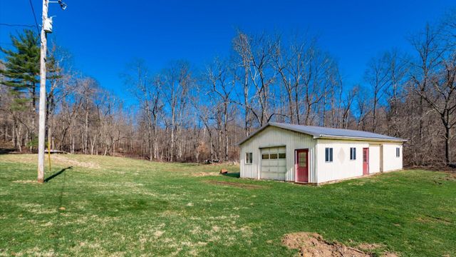 7965 Shannon Valley Road, Frazeysburg, OH 43822