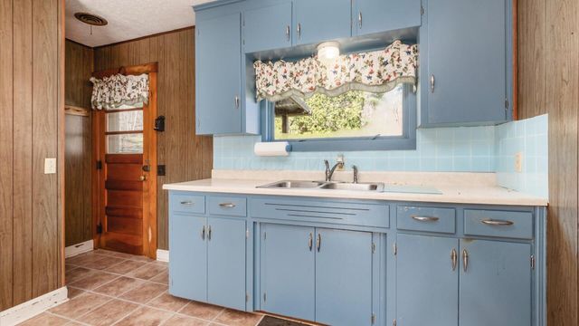 7965 Shannon Valley Road, Frazeysburg, OH 43822