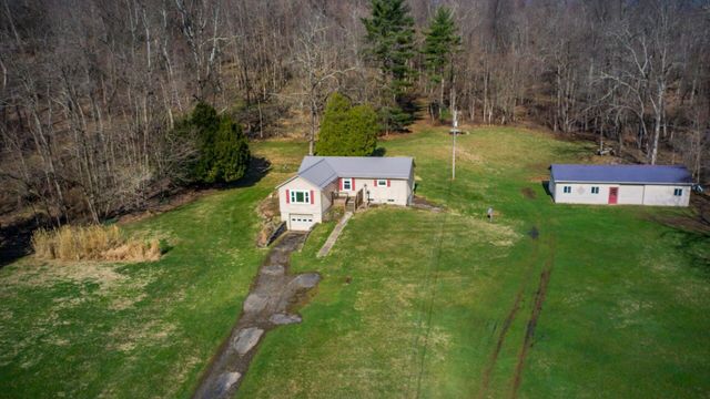 7965 Shannon Valley Road, Frazeysburg, OH 43822