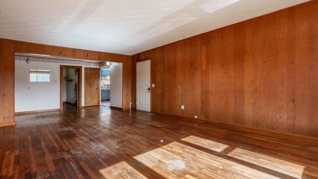 7965 Shannon Valley Road, Frazeysburg, OH 43822