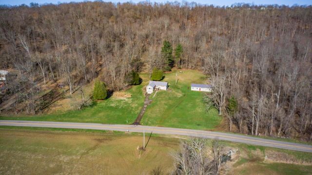 7965 Shannon Valley Road, Frazeysburg, OH 43822