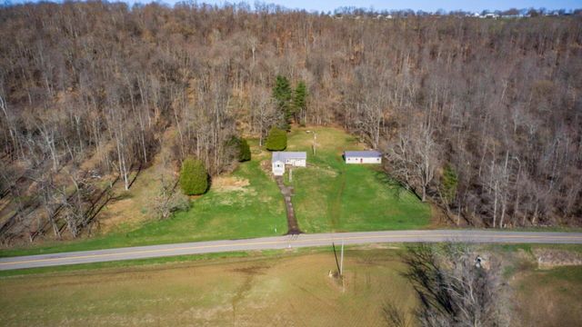 7965 Shannon Valley Road, Frazeysburg, OH 43822