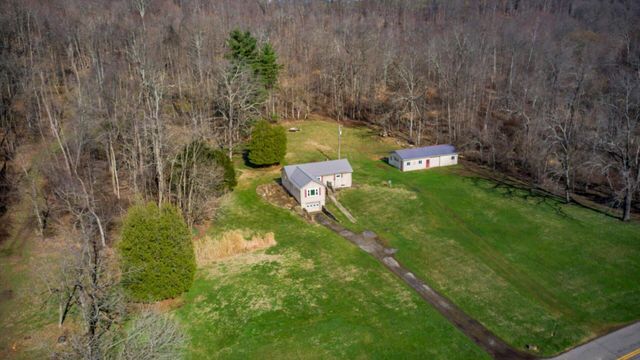 7965 Shannon Valley Road, Frazeysburg, OH 43822