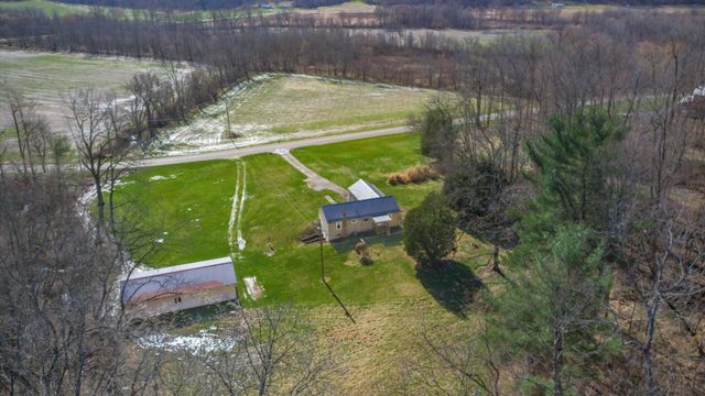 7965 Shannon Valley Road, Frazeysburg, OH 43822