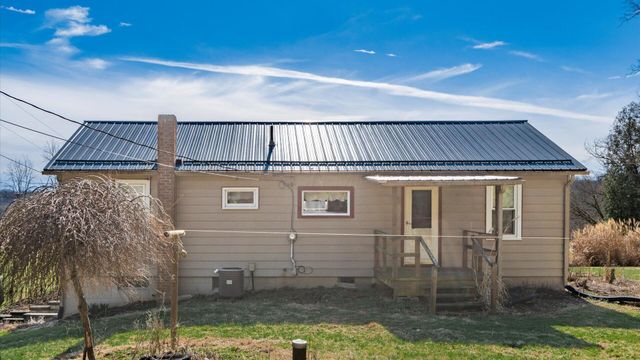 7965 Shannon Valley Road, Frazeysburg, OH 43822