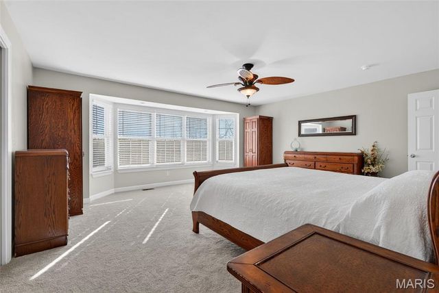 1002 Winter Lake Drive, Fenton, MO 63026