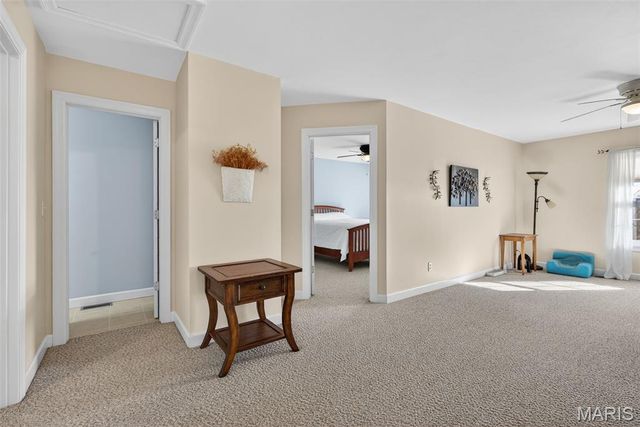 1002 Winter Lake Drive, Fenton, MO 63026