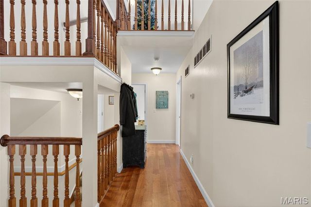 1002 Winter Lake Drive, Fenton, MO 63026