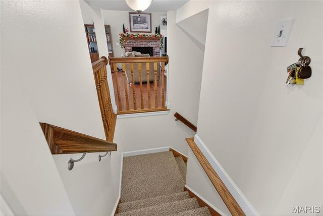 1002 Winter Lake Drive, Fenton, MO 63026