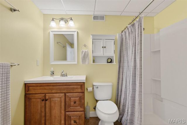 1002 Winter Lake Drive, Fenton, MO 63026