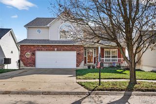 1002 Winter Lake Drive, Fenton, MO 63026