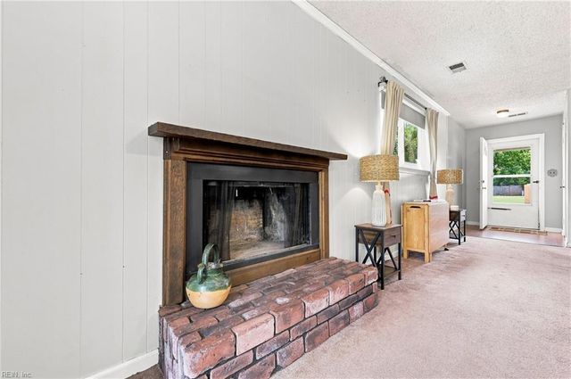 4311 Tall Oak CT, Virginia Beach, VA 23462
