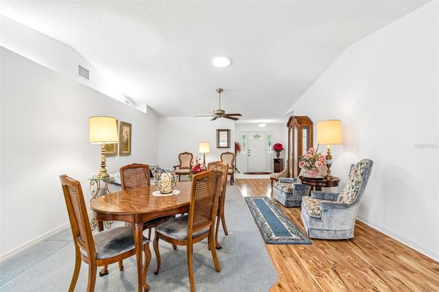 6353 SILVER LAKES DRIVE W, Lakeland, FL 33810
