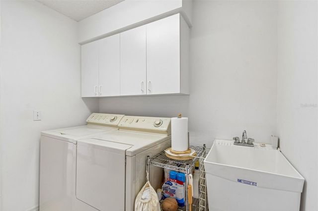 6353 SILVER LAKES DRIVE W, Lakeland, FL 33810