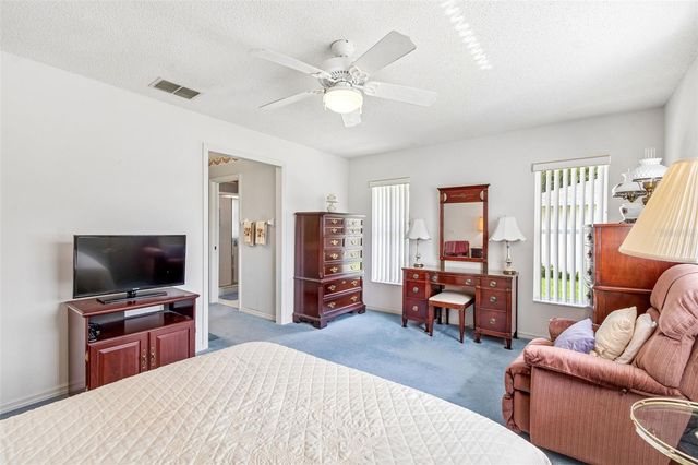 6353 SILVER LAKES DRIVE W, Lakeland, FL 33810