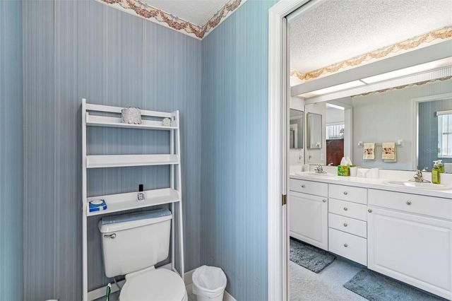6353 SILVER LAKES DRIVE W, Lakeland, FL 33810