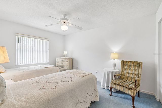 6353 SILVER LAKES DRIVE W, Lakeland, FL 33810