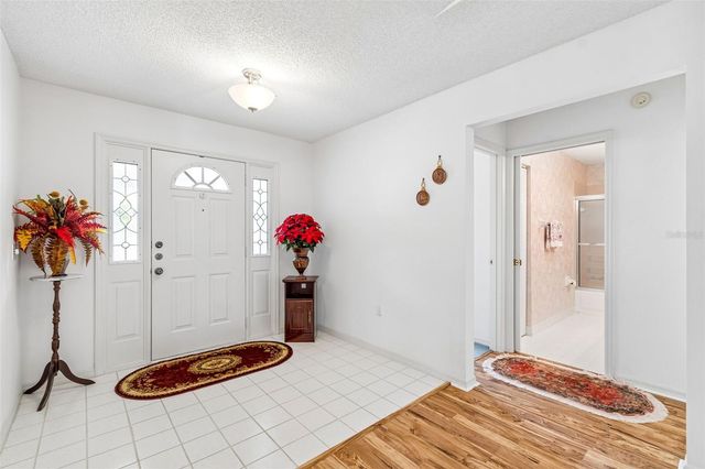 6353 SILVER LAKES DRIVE W, Lakeland, FL 33810