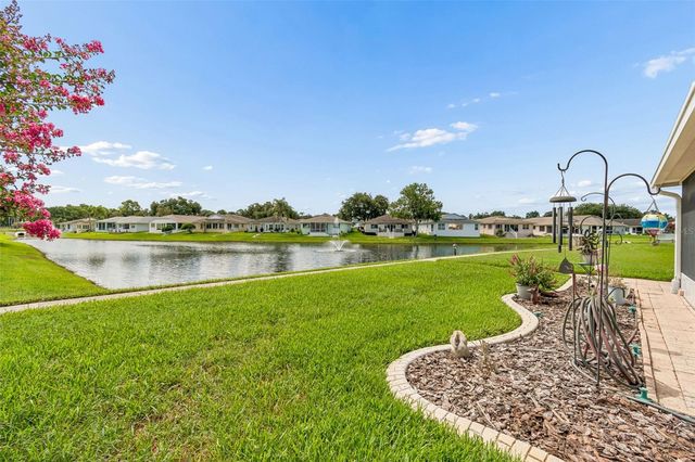 6353 SILVER LAKES DRIVE W, Lakeland, FL 33810