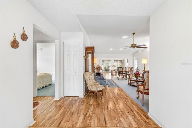 6353 SILVER LAKES DRIVE W, Lakeland, FL 33810