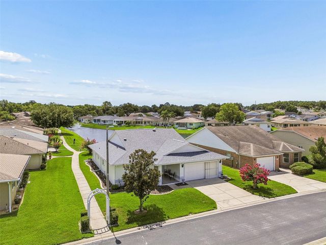 6353 SILVER LAKES DRIVE W, Lakeland, FL 33810