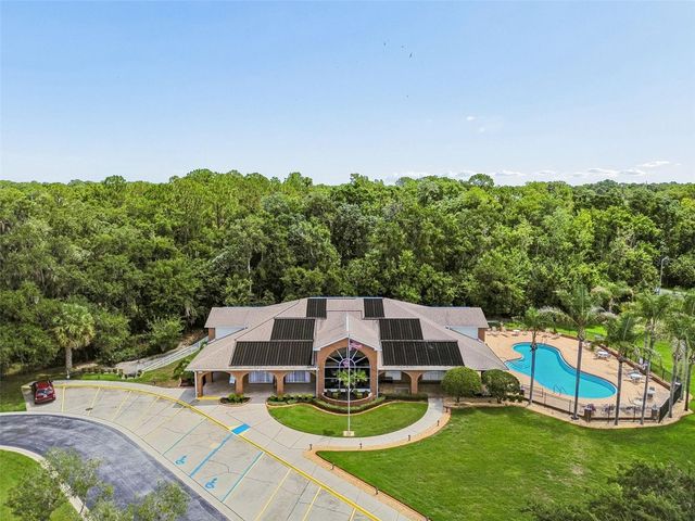 6353 SILVER LAKES DRIVE W, Lakeland, FL 33810