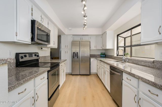 826 N 85TH Street, Scottsdale, AZ 85257