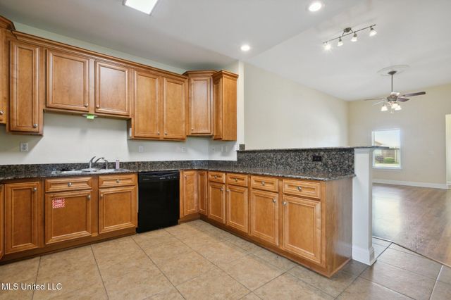 6147 Firestone Street, B 1, Ocean Springs, MS 39564