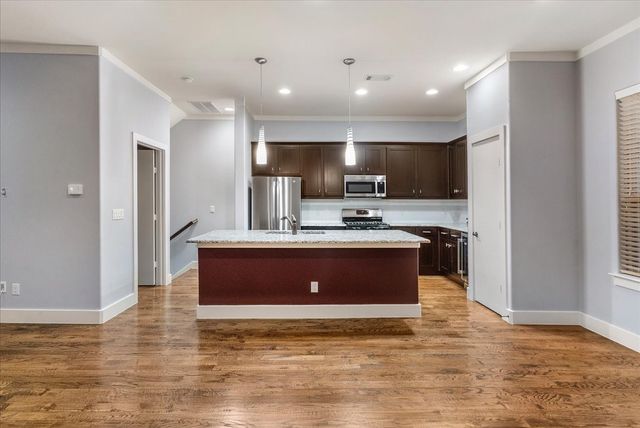 5875 Ross Avenue 4, Dallas, TX 75206