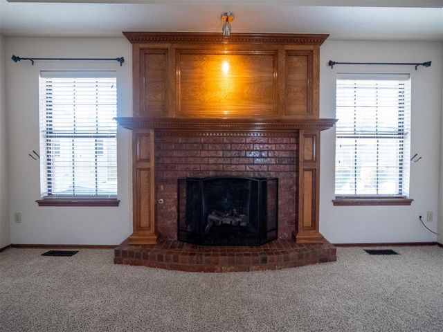 11221 Kingsgate Drive, Oklahoma City, OK 73170