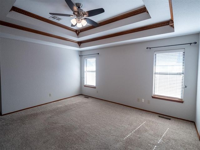 11221 Kingsgate Drive, Oklahoma City, OK 73170