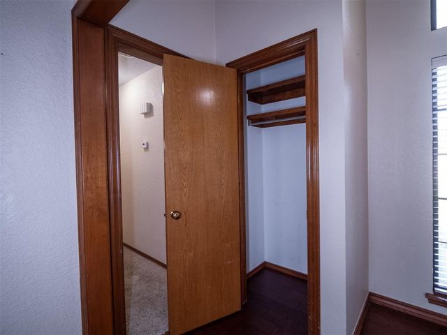 11221 Kingsgate Drive, Oklahoma City, OK 73170