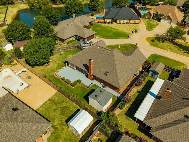 11221 Kingsgate Drive, Oklahoma City, OK 73170